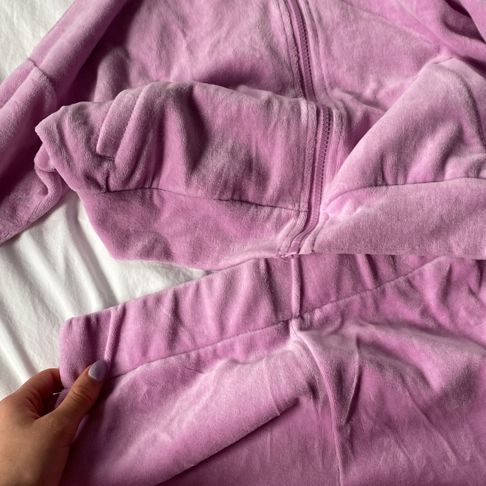 Sweatsuit - Picture 2 of 2